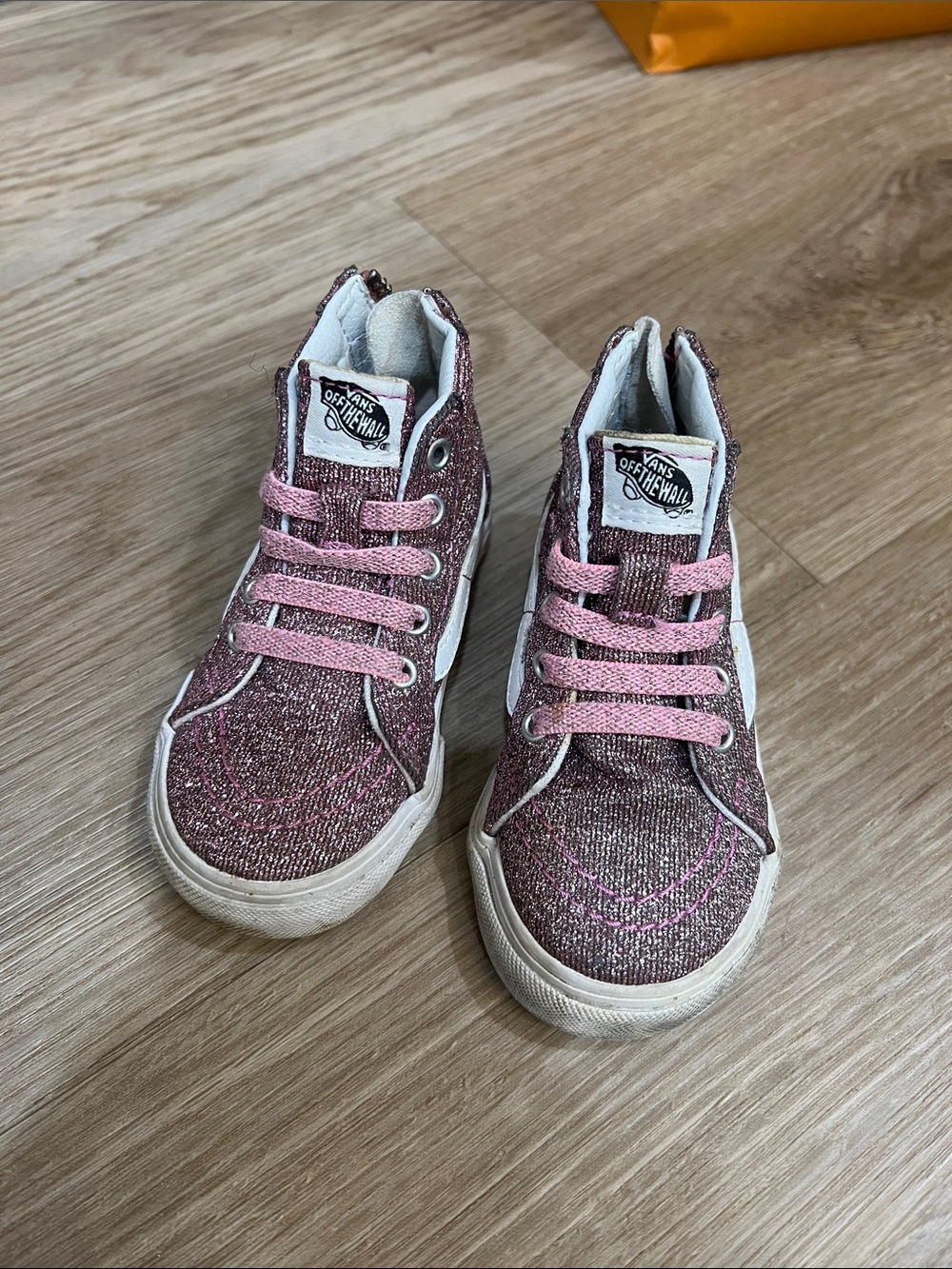 Vans Kids High-Top Sneakers in Pink Glitter and White